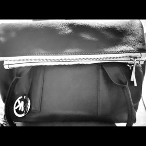 Michael Kors large Satchel!!